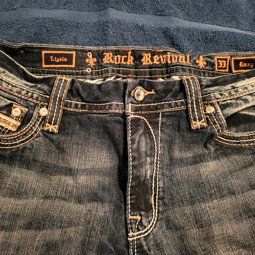 Woman Rock Rival Jeans